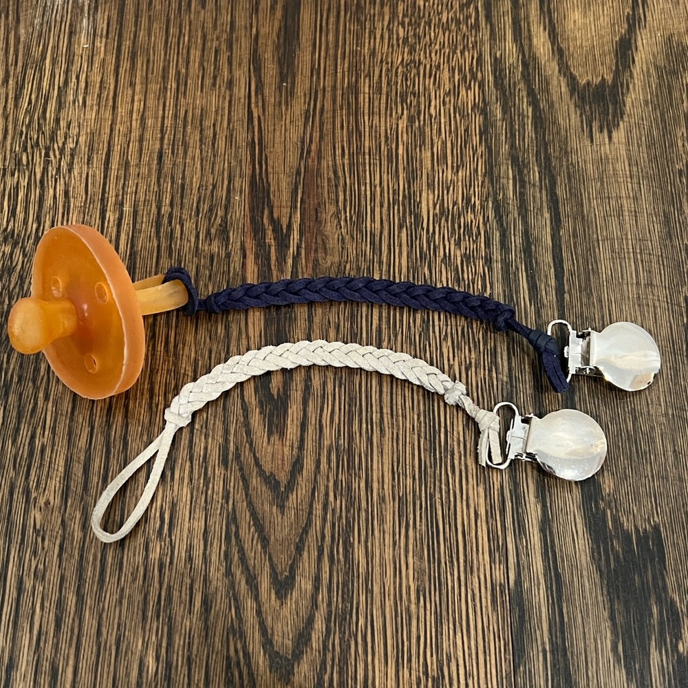 Set of Two Pacifier Clips! - Picture 2 of 9